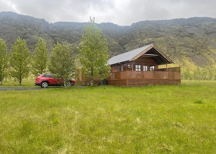 Giltun Warm And Scenic Cottage In The Heart Of South